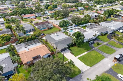 5412 Arthur Street Hollywood FL 33021