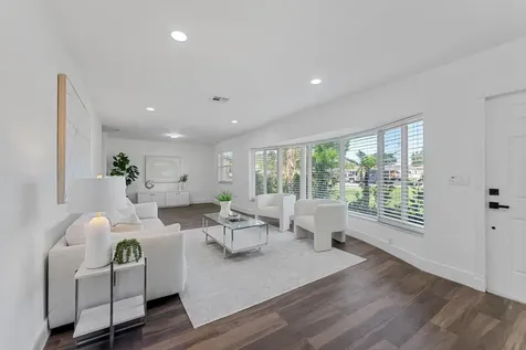5412 Arthur Street Hollywood FL 33021