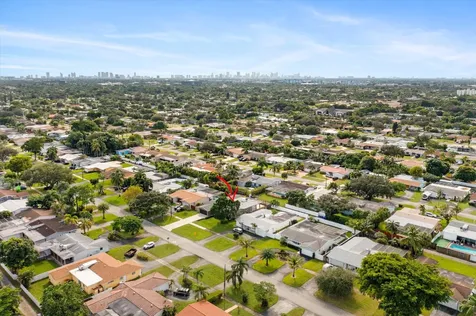 5412 Arthur Street Hollywood FL 33021
