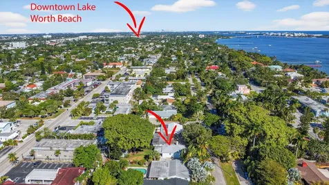 1511 S Palmway Lake Worth Beach FL 33460