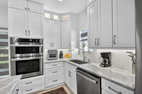 1511 S Palmway Lake Worth Beach FL 33460