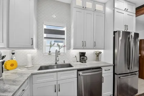 1511 S Palmway Lake Worth Beach FL 33460