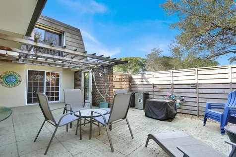 904 9th Terrace Palm Beach Gardens FL 33418