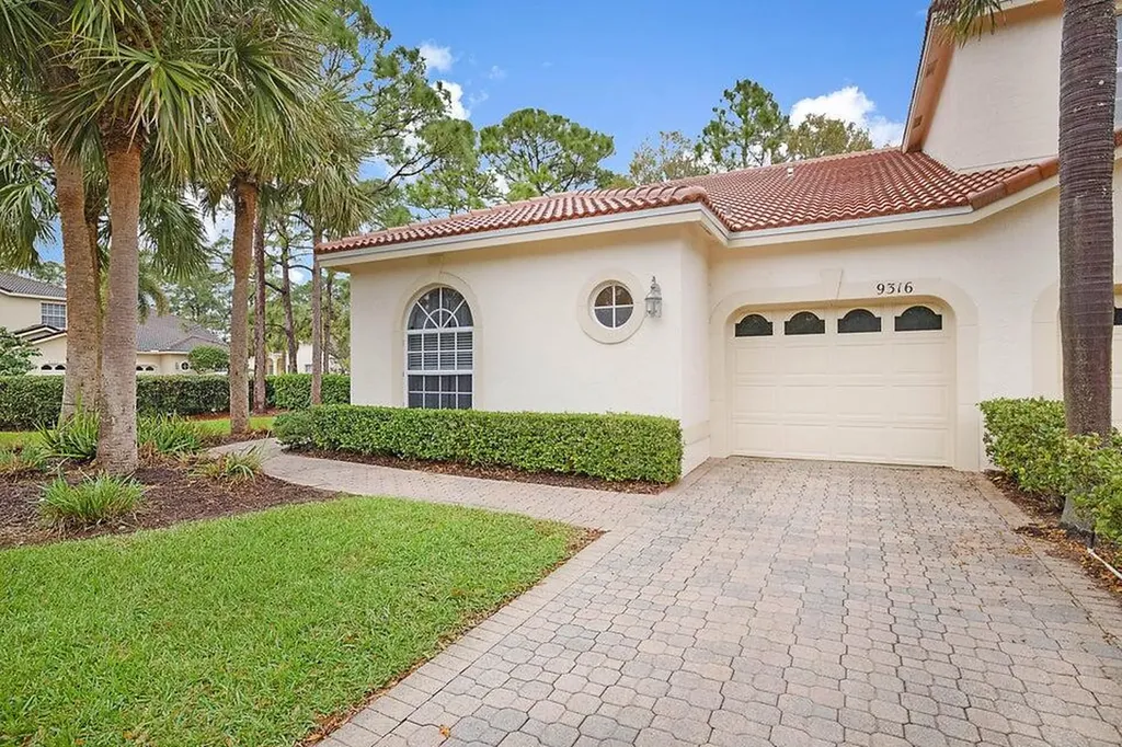9316 World Cup Way Port Saint Lucie FL 34986