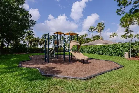 9316 World Cup Way Port Saint Lucie FL 34986