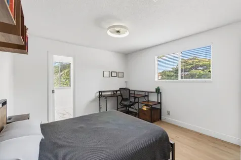 6766 Via Regina Boca Raton FL 33433