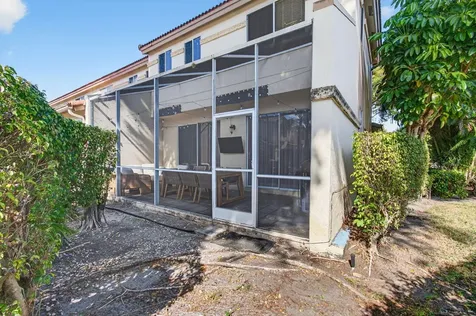 6766 Via Regina Boca Raton FL 33433