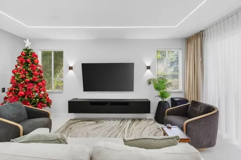 6766 Via Regina Boca Raton FL 33433