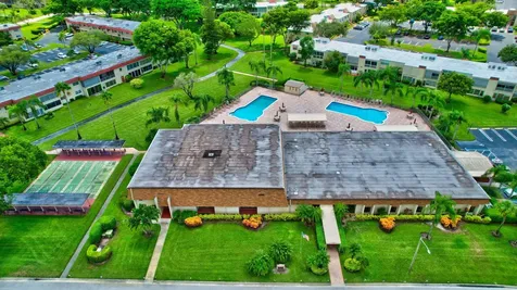 10 Willowbrook Delray Beach FL 33446
