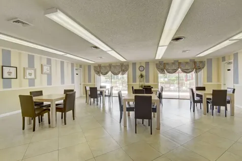 10 Willowbrook Delray Beach FL 33446