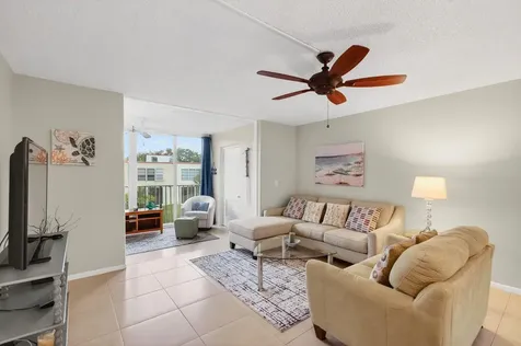 10 Willowbrook Delray Beach FL 33446
