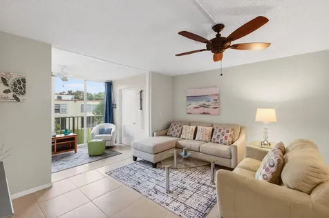 10 Willowbrook Delray Beach FL 33446
