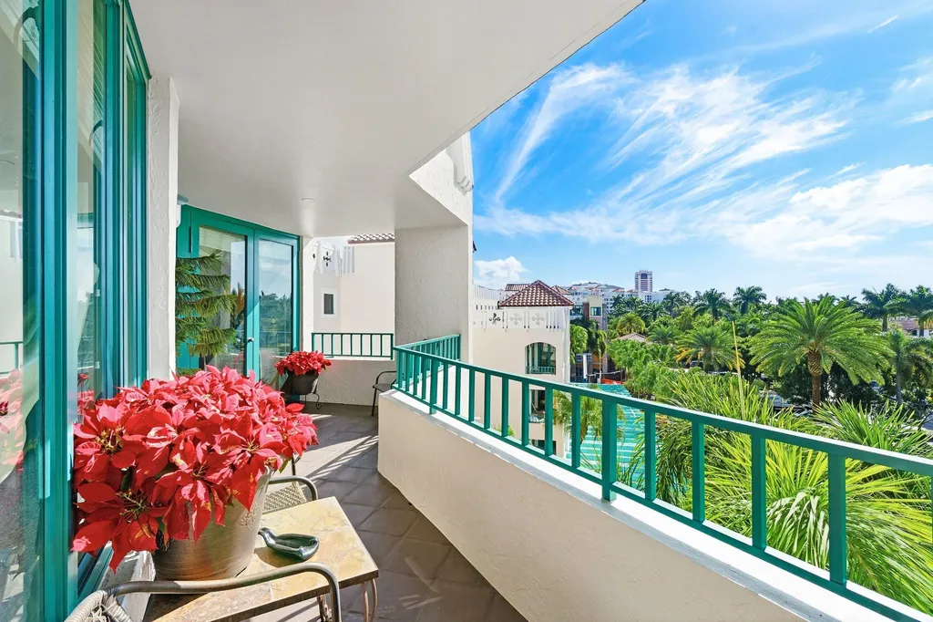 100 Se 5th Avenue Boca Raton FL 33432