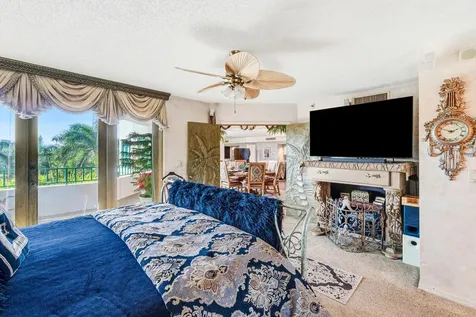 100 Se 5th Avenue Boca Raton FL 33432
