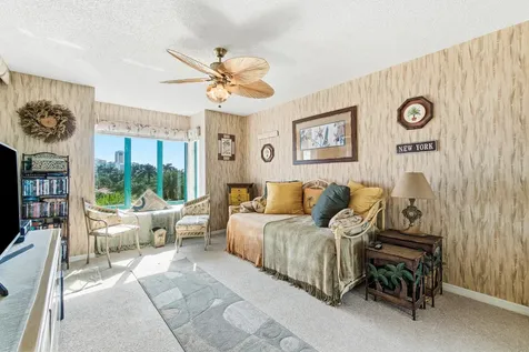 100 Se 5th Avenue Boca Raton FL 33432
