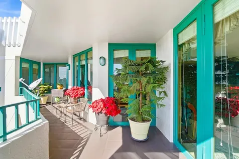 100 Se 5th Avenue Boca Raton FL 33432