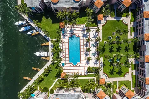 100 Se 5th Avenue Boca Raton FL 33432