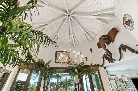 100 Se 5th Avenue Boca Raton FL 33432