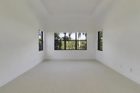 5619 Delacroix Terrace Palm Beach Gardens FL 33418