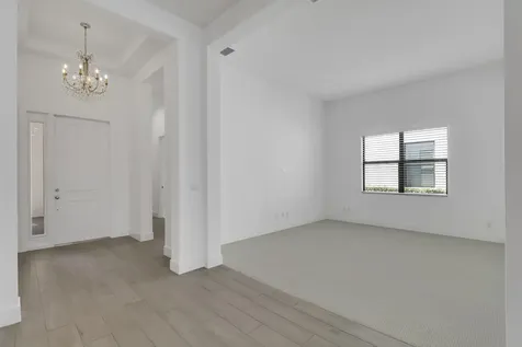 5619 Delacroix Terrace Palm Beach Gardens FL 33418