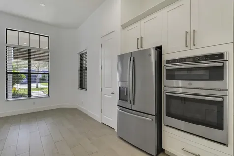 5619 Delacroix Terrace Palm Beach Gardens FL 33418