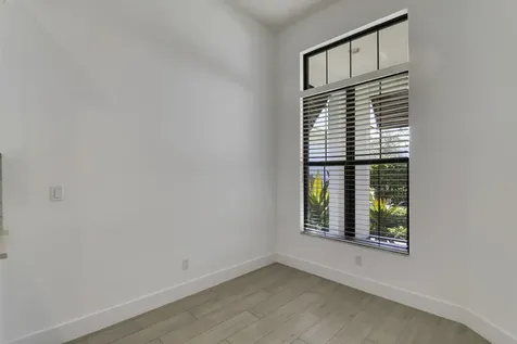 5619 Delacroix Terrace Palm Beach Gardens FL 33418