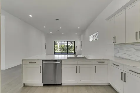 5619 Delacroix Terrace Palm Beach Gardens FL 33418