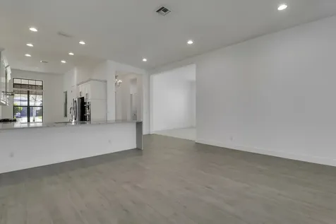 5619 Delacroix Terrace Palm Beach Gardens FL 33418