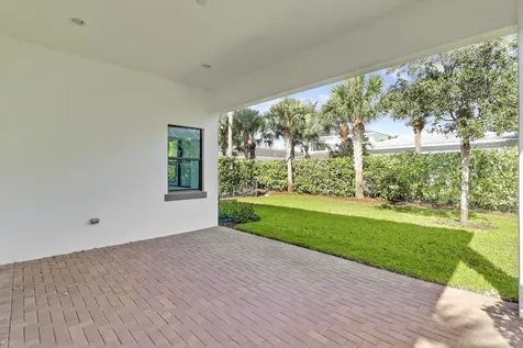 5619 Delacroix Terrace Palm Beach Gardens FL 33418