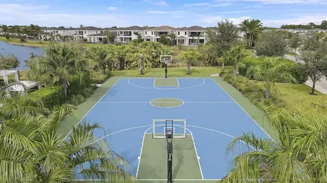 5619 Delacroix Terrace Palm Beach Gardens FL 33418