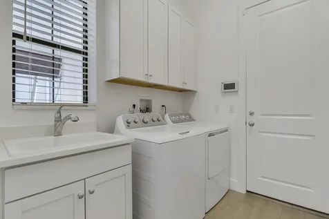 5619 Delacroix Terrace Palm Beach Gardens FL 33418