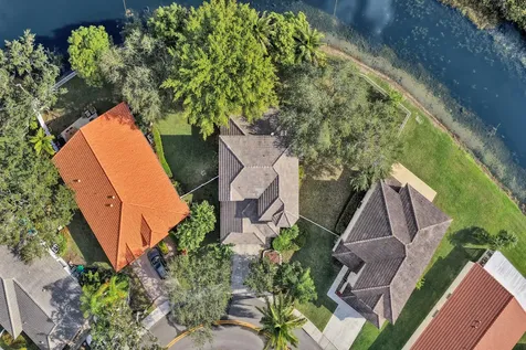 2389 Nw 162nd Terrace Pembroke Pines FL 33028
