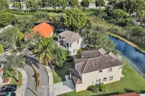 2389 Nw 162nd Terrace Pembroke Pines FL 33028