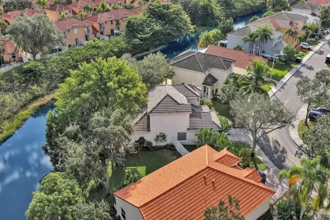 2389 Nw 162nd Terrace Pembroke Pines FL 33028