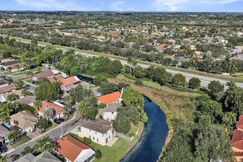 2389 Nw 162nd Terrace Pembroke Pines FL 33028