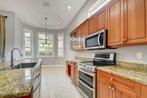 9925 Via Elegante Wellington FL 33411