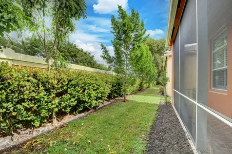 9925 Via Elegante Wellington FL 33411