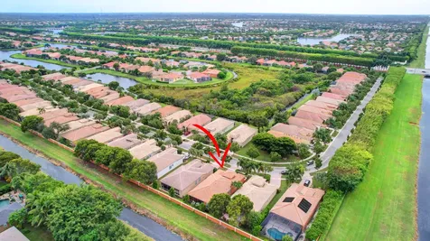 9925 Via Elegante Wellington FL 33411