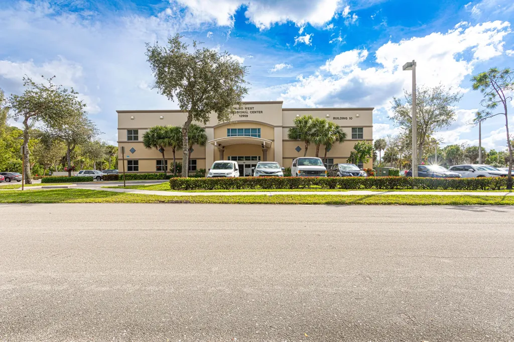 12959 Palms West Drive Loxahatchee FL 33470
