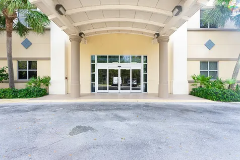 12959 Palms West Drive Loxahatchee FL 33470