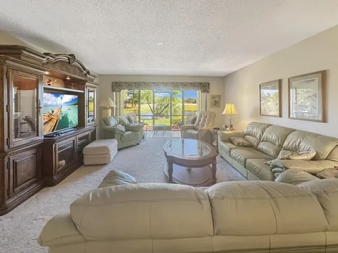 3300 Twin Lakes Terrace Fort Pierce FL 34951
