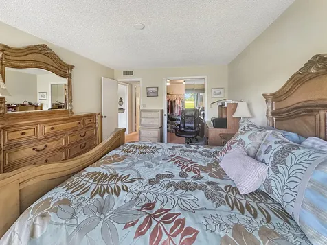 3300 Twin Lakes Terrace Fort Pierce FL 34951