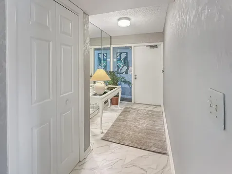 3300 Twin Lakes Terrace Fort Pierce FL 34951