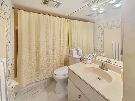 3300 Twin Lakes Terrace Fort Pierce FL 34951