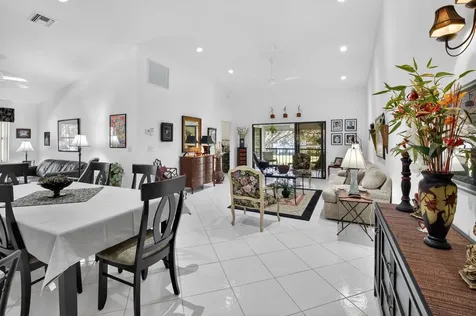 9716 Sills Drive Boynton Beach FL 33437