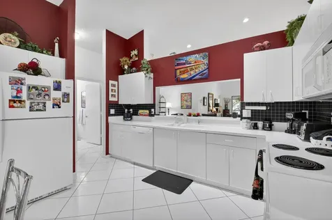 9716 Sills Drive Boynton Beach FL 33437