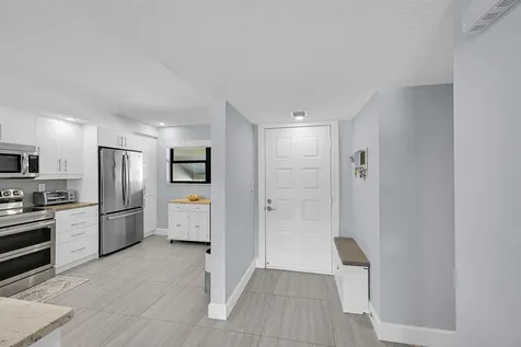 12870 Briarlake Drive Palm Beach Gardens FL 33418