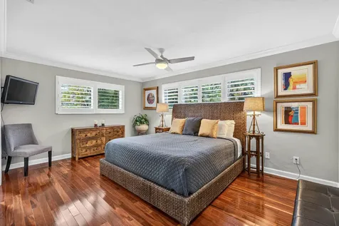 2081 Ne 25th Street Lighthouse Point FL 33064