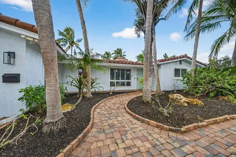 2081 Ne 25th Street Lighthouse Point FL 33064