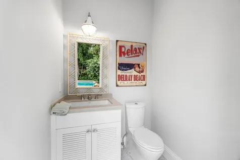 135 Dixie Boulevard Delray Beach FL 33444